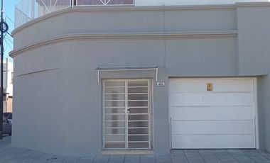 Casa en alquiler en Lanus Oeste