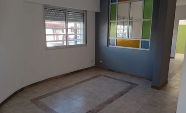 Casa en alquiler en Lanus Oeste