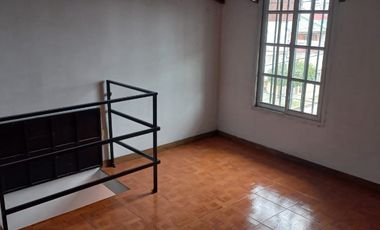 Casa en alquiler en Lanus Oeste