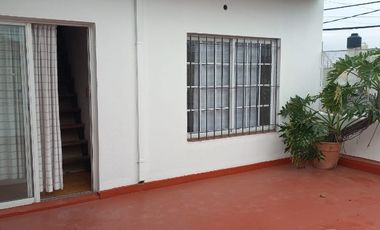 Casa en alquiler en Lanus Oeste