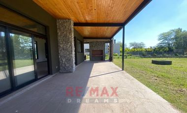 CASA 4 AMBIENTES EVERLINKS CLUB Y GOLF LUJAN