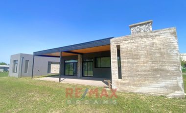 CASA 4 AMBIENTES EVERLINKS CLUB Y GOLF LUJAN