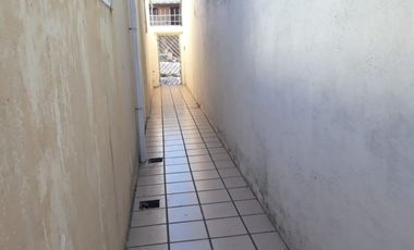 Departamento Tipo Casa en alquiler en Lanus Este