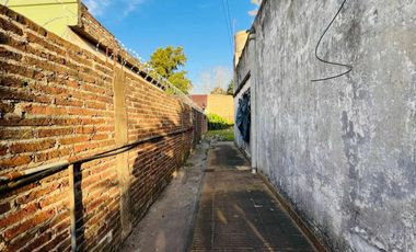 CASA 3 AMBIENTES EN VENTA FLORENCIO VARELA