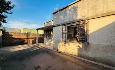 CASA 3 AMBIENTES EN VENTA FLORENCIO VARELA