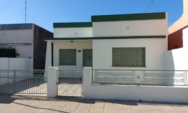 Casa en alquiler en Zapiola