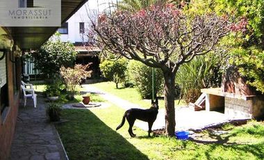 Casa en alquiler en Quilmes Este