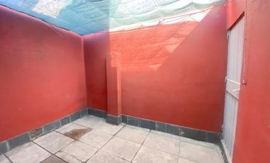 VENTA PH 3 AMB C/PATIO Y TERRAZA -MORON