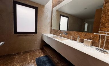 Renta casa premium en Metepec con cine y gimnasio