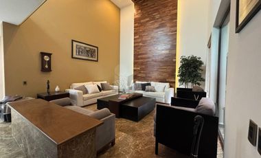 Renta casa premium en Metepec con cine y gimnasio