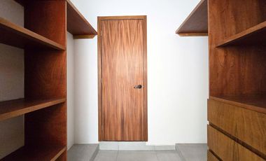 CASA EN VENTA FRACC. LAS PALMAS, MEDELLIN, VERACRUZ