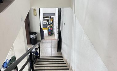 Renta edificio para escuela u oficinas, cercano a las Torres, Metepec