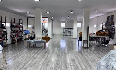 Renta edificio para escuela u oficinas, cercano a las Torres, Metepec