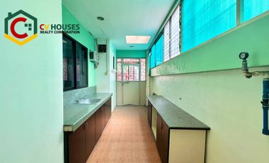 Spacious 6-Bedroom Home for Rent in Malabanias – Free Wi-Fi & Water!