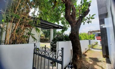 BF Homes Parañaque 4 Bedroom House with 2 Car Garage for Rent