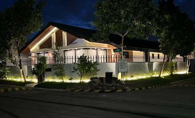 For Sale 4 Bedrooms in BF Homes Parañaque House at Parañaque City