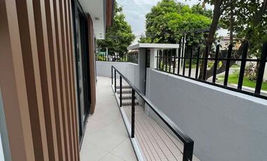For Sale 4 Bedrooms in BF Homes Parañaque House at Parañaque City