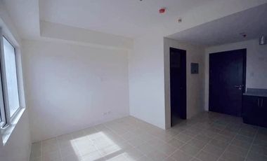 Cash Payment 4.3M Condo in Manila Covent Garden near PUP LRT For Sale