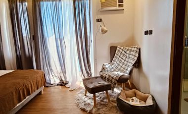 EXTENDED SUMMER PROMO Move In Ready: Luxury Townhouse Unit in Merville Parañaque