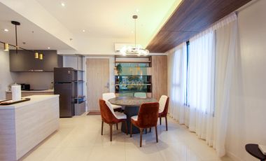 Modern 3BR Seaview Unit at Mandani Bay – Luxuriously Fully Furnished