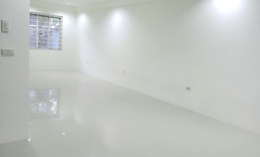 For Rent Spacious Two-Storey with Three Bedroom House in Makati City