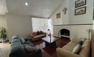 Casa en Condominio en Venta en Fraccionamiento Olipadres, Olivar de los Padres
