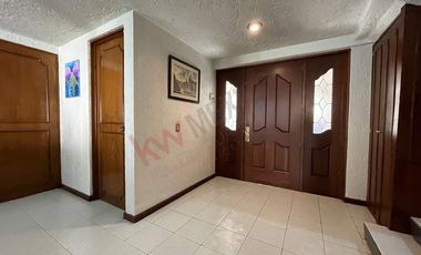 Casa en Condominio en Venta en Fraccionamiento Olipadres, Olivar de los Padres