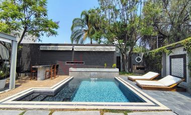 VENTA CASA DE UNA SAOLA PLANTA EN VILLAS DEL MESON CON CUARTO DE SERVICIO