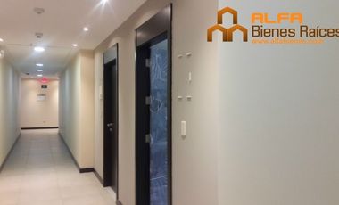Se vende Lujosa Oficina 155m2 Edif. Xima.