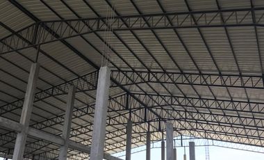 Venta bodega industrial 4000m2 La Libertad.