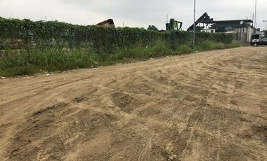 Alquiler terreno industrial/comercial 4200m2- Vía Perimetral