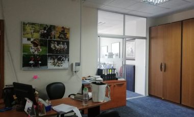 Oficina ejecutiva en alquiler 129m2 Puerto Santa Ana.