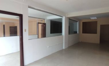 EN ALQUILER OFICINA 66.30M2- AV. CARLOS JULIO AROSEMENA, GUAYAQUIL