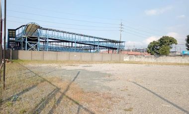 Terreno en alquiler 980,50m2 -dentro de complejo- Vía a Daule, Norte de GYE