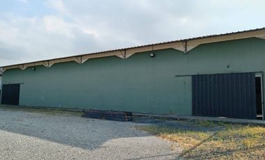 Terreno en alquiler 980,50m2 -dentro de complejo- Vía a Daule, Norte de GYE