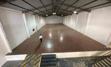 Ofibodega en alquiler 1100m²- Inmaconsa, Vía a Daule, Guayaquil