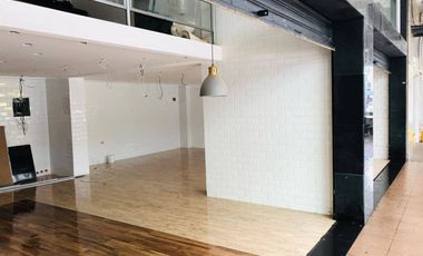 LOCAL EN ALQUILER 75M2 CON MEZZANINE - CENTRO DE GUAYAQUIL