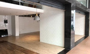 LOCAL EN ALQUILER 75M2 CON MEZZANINE - CENTRO DE GUAYAQUIL