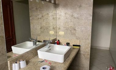 Alquiler casa ideal para oficina Barrio Centenario 734m2- Guayaquil