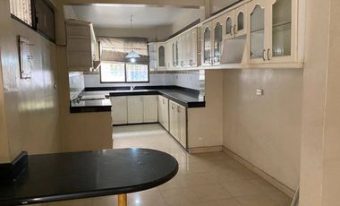 Alquiler casa ideal para oficina Barrio Centenario 734m2- Guayaquil