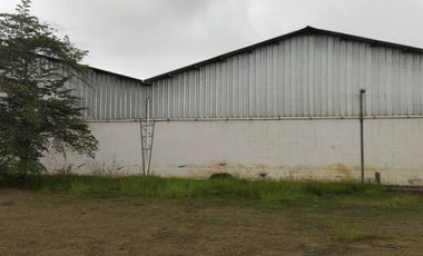 EN ALQUILER BODEGA 735 M2 - VIA A DAULE- NORTE DE GUAYAQUIL