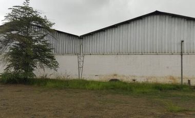 EN ALQUILER BODEGA 735 M2 - VIA A DAULE- NORTE DE GUAYAQUIL