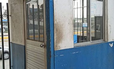 En alquiler Edificio 18 oficinas 460m2, Vía a Daule- al pie de la vía- Gye