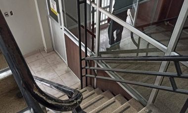 En alquiler Edificio 18 oficinas 460m2, Vía a Daule- al pie de la vía- Gye