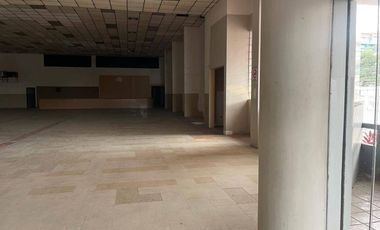 EN ALQUILER BODEGA- LOCAL 584M2 - KM 5 VÍA A DAULE- NORTE GYE