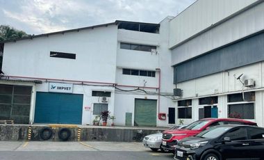 EN ALQUILER BODEGA- LOCAL 584M2 - KM 5 VÍA A DAULE- NORTE GYE