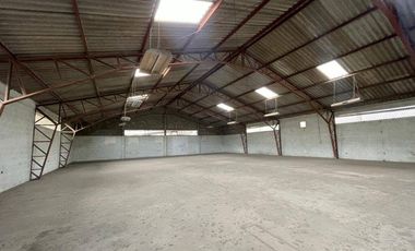 EN ALQUILER BODEGA- LOCAL 584M2 - KM 5 VÍA A DAULE- NORTE GYE