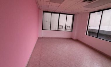 ALQUILER OFICINA 74M2- EDIFICIO CORPORATIVO - KENNEDY NORTE