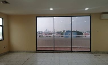 ALQUILER OFICINA 62M2- EDIFICIO CORPORATIVO - KENNEDY NORTE