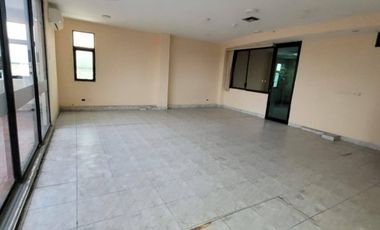 ALQUILER OFICINA 62M2- EDIFICIO CORPORATIVO - KENNEDY NORTE